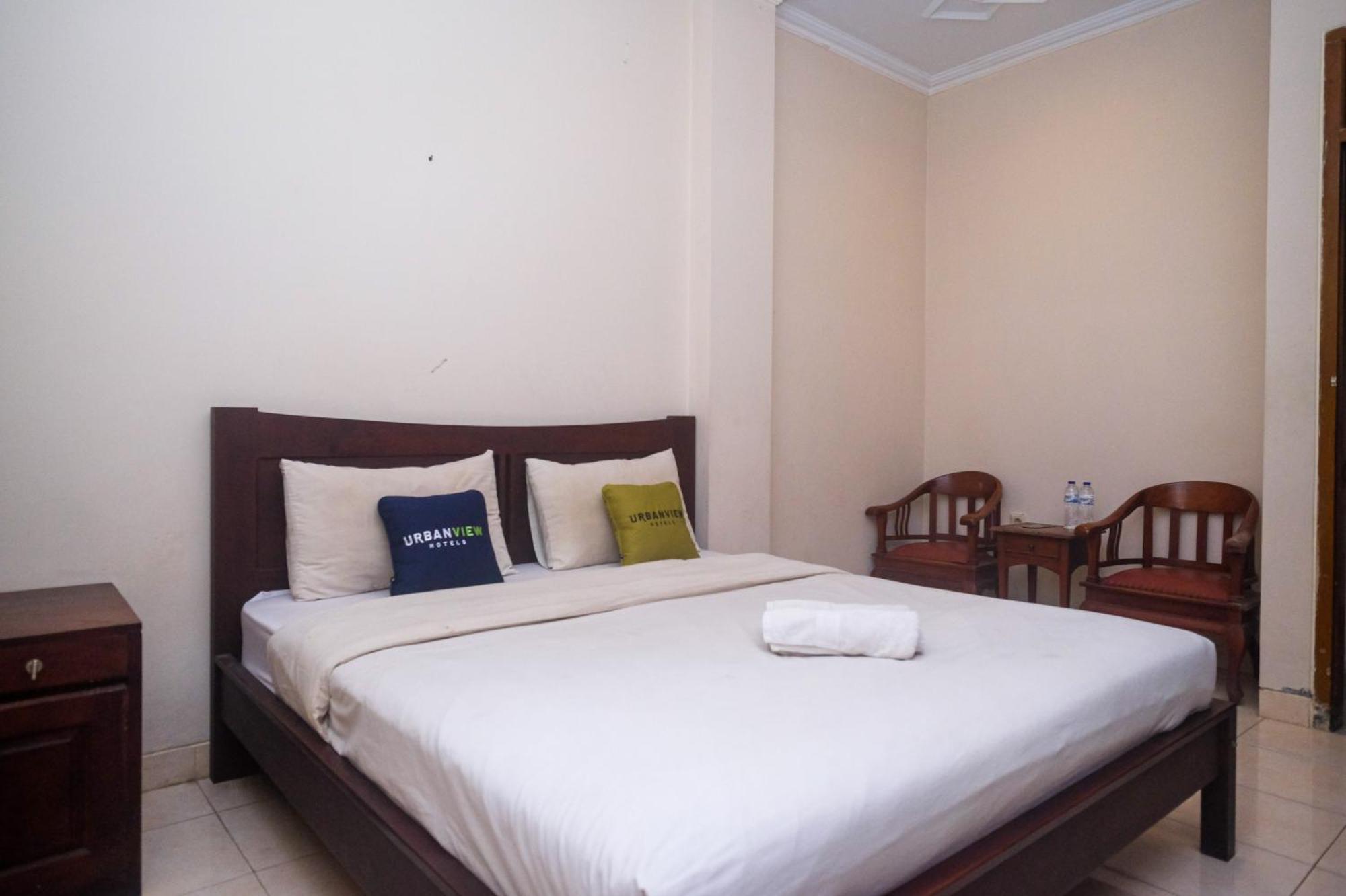 Urbanview Hotel Pondok Anggun Yogyakarta By Reddoorz Maguwo Kültér fotó