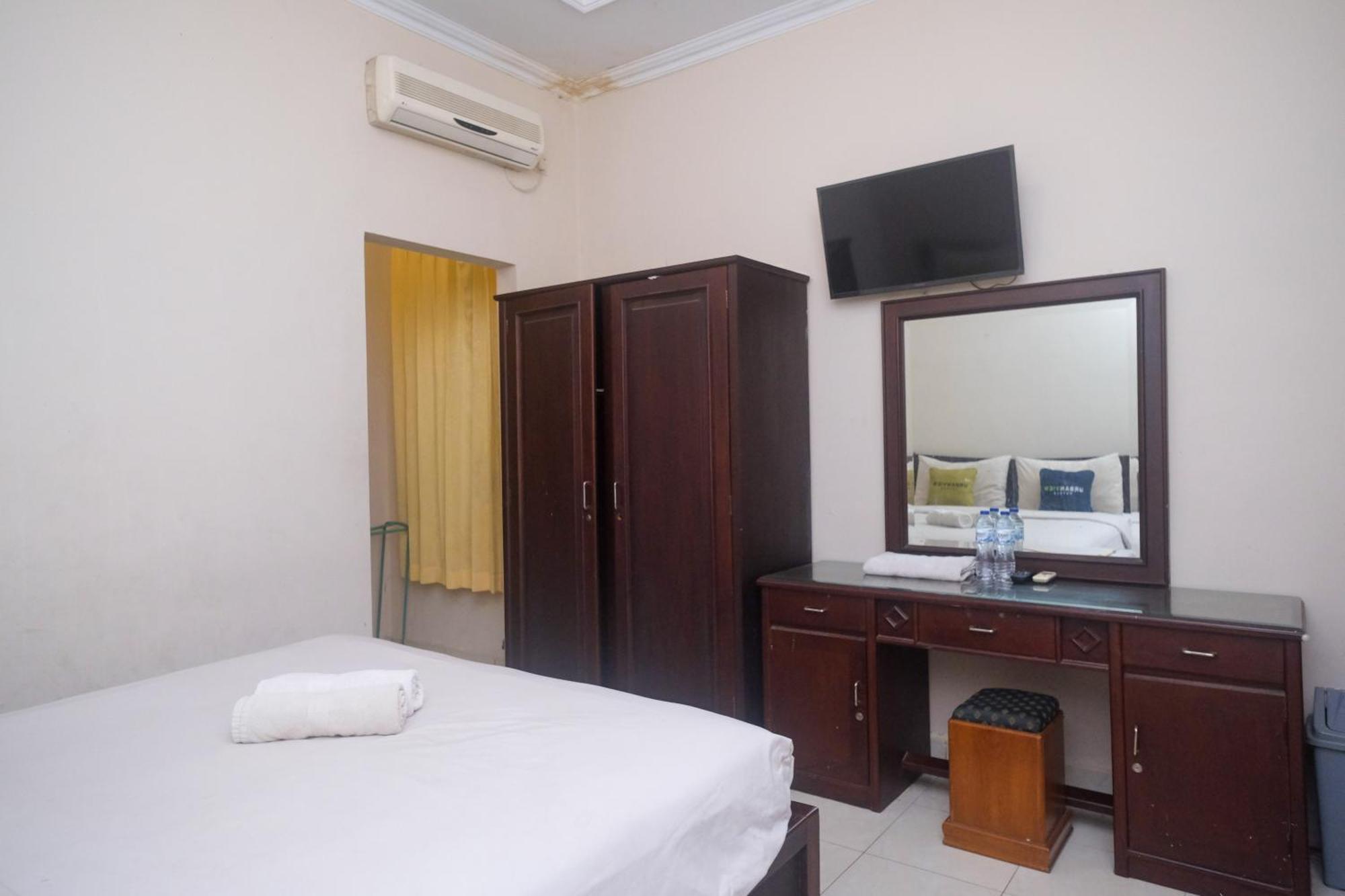 Urbanview Hotel Pondok Anggun Yogyakarta By Reddoorz Maguwo Kültér fotó