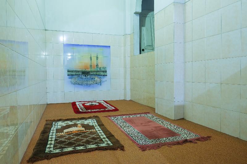 Urbanview Hotel Pondok Anggun Yogyakarta By Reddoorz Maguwo Kültér fotó